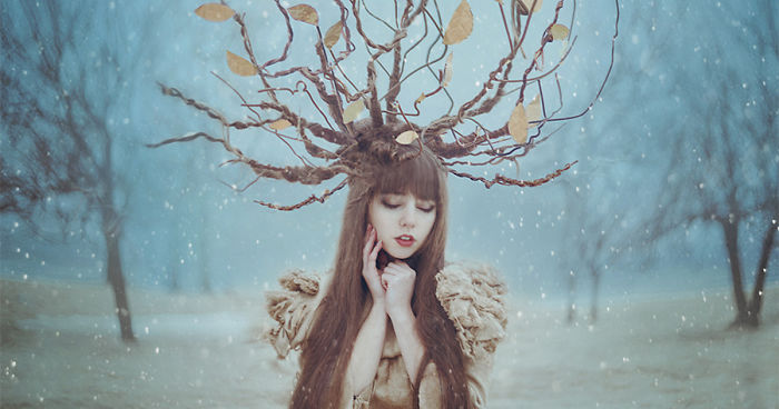 Ukrainian Photographer Brings Fairytales To Life In Magical Portraits Of Women With Animals