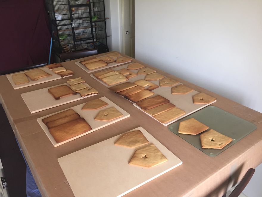 Gingerbread Houses (x7) And Gingerbread Sleighs (x2) For 2014! Gingerbread Houses (x7) And Gingerbread Sleighs (x2) For 2014!