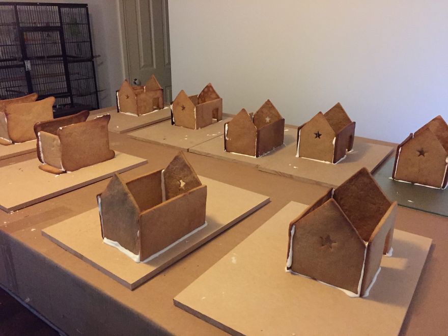 Gingerbread Houses (x7) And Gingerbread Sleighs (x2) For 2014! Gingerbread Houses (x7) And Gingerbread Sleighs (x2) For 2014!