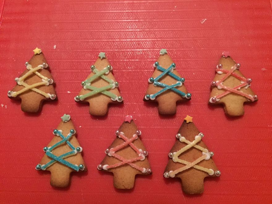 Gingerbread Houses (x7) And Gingerbread Sleighs (x2) For 2014!