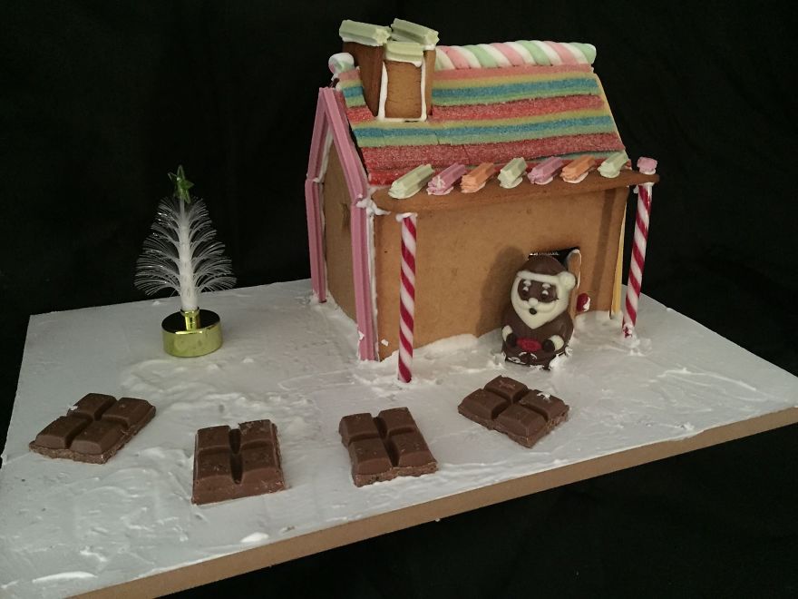 Gingerbread Houses (x7) And Gingerbread Sleighs (x2) For 2014!