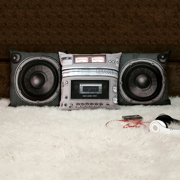 Boombox Pillow Set