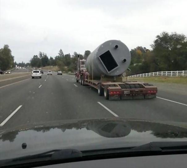 Help They Are Kidnapping Me!