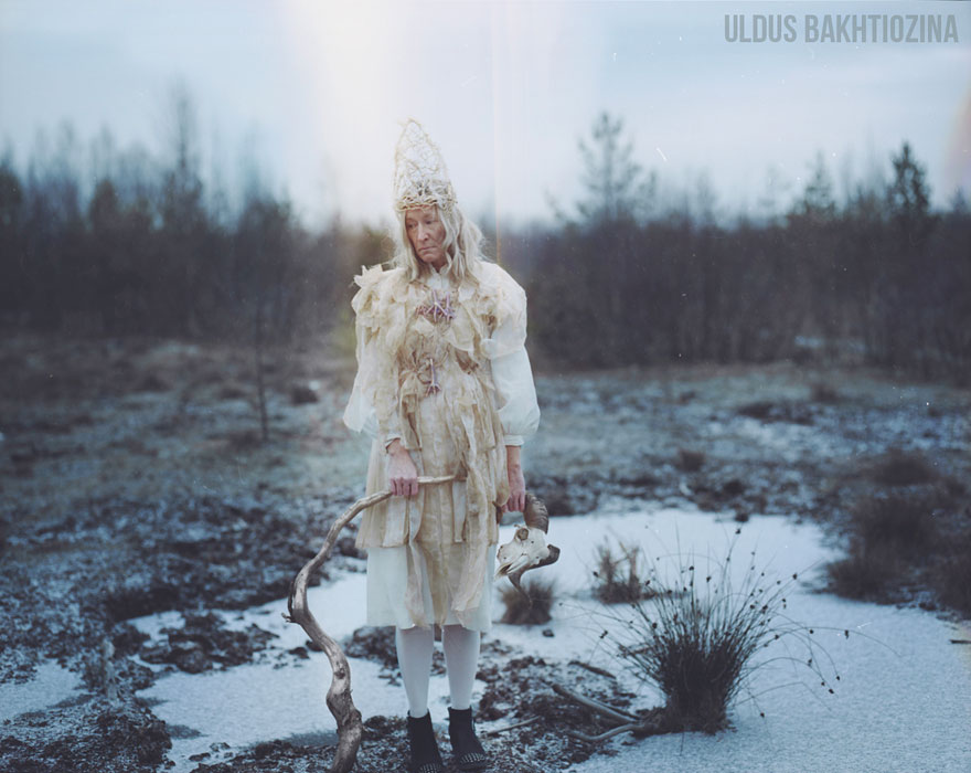russian-fairy-tales-surreal-photograpjhy-uldus-bakhtiozina-5
