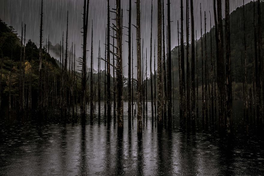 Ontake Pond: Location That Was Born In The Earthquake