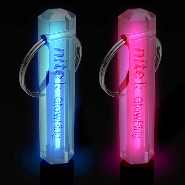 Glowring - The 10 Years Glow In The Dark Keyring