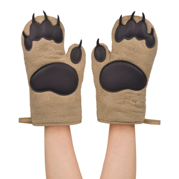 Bear Paw Oven Mitts