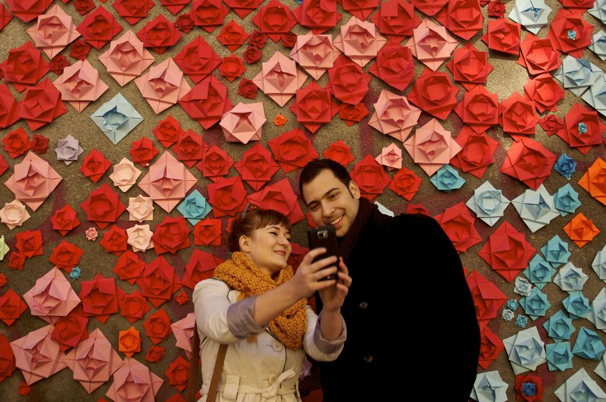 This Wall In Romania Was Covered With Over 15,000 Origami Pieces For The No Hate Speech Movement