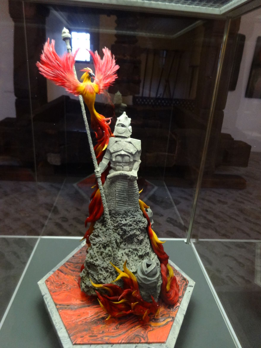 Fabulous Creatures Feather Figurines Collection (fabelhafte Wesen)