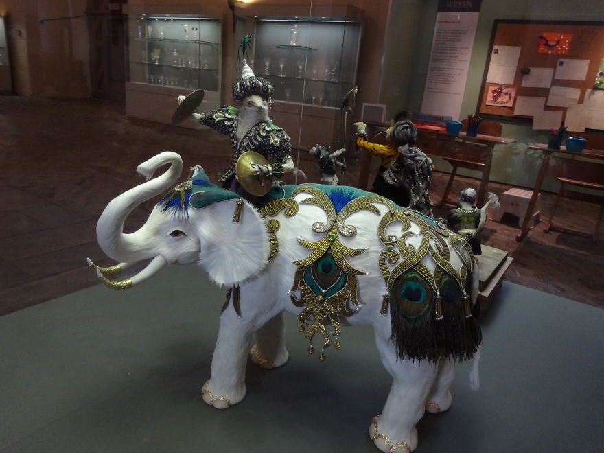 Fabulous Creatures Feather Figurines Collection (fabelhafte Wesen)