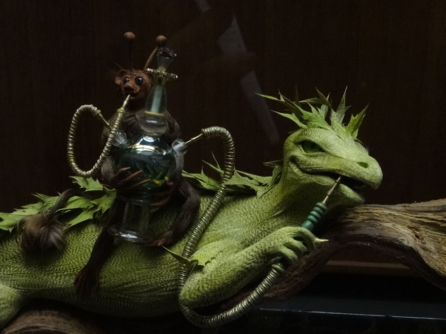 Fabulous Creatures Feather Figurines Collection (fabelhafte Wesen)