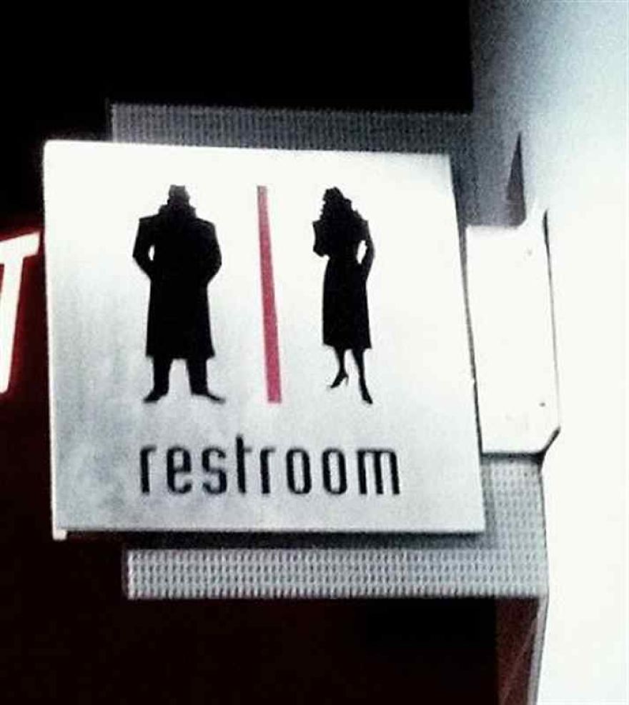 20 Funny & Unique Bathroom Signs From Around The World 20 Funny & Unique Bathroom Signs From Around The World