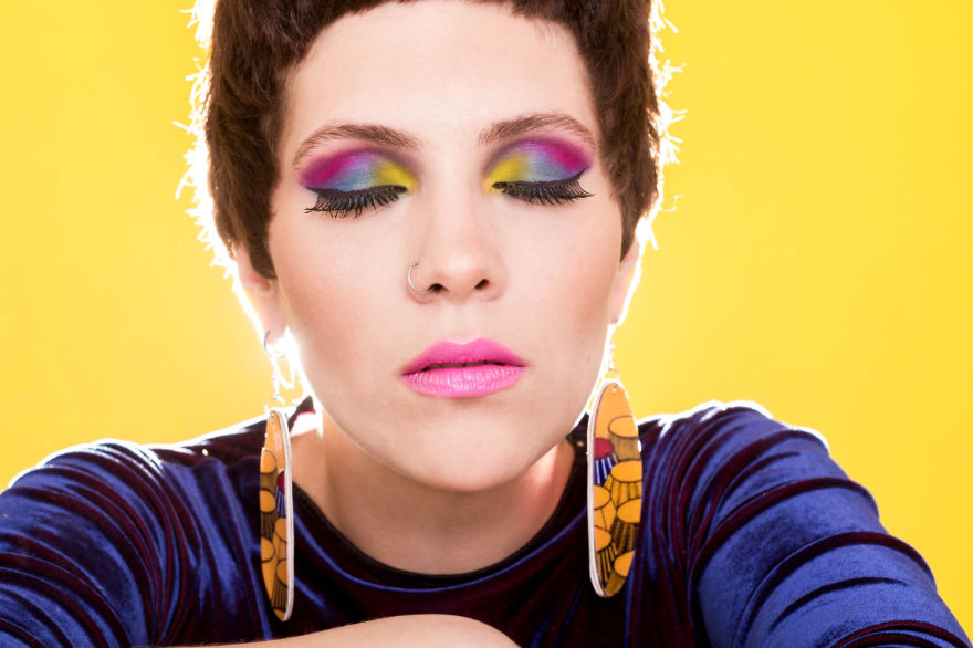 I Made Portraits Of Girls In A Vintage Look