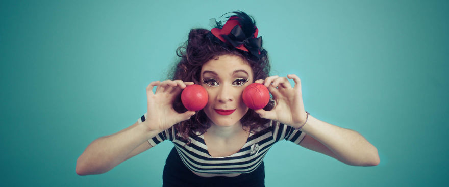 I Made Portraits Of Girls In A Vintage Look