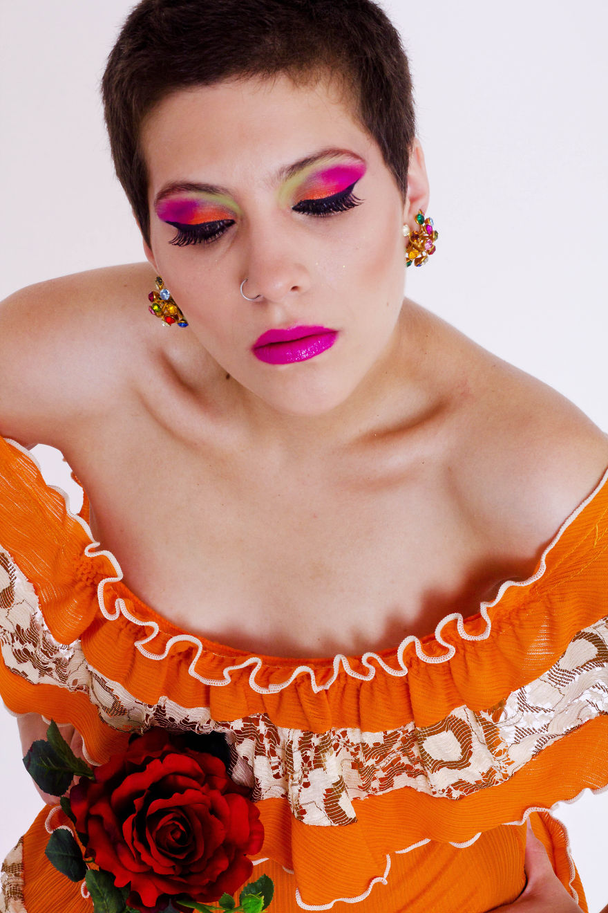 I Made Portraits Of Girls In A Vintage Look