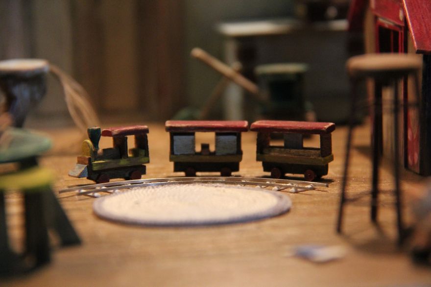 If You Can't Build Your Dream Room In Reality, Then Build It In Miniatures If You Can't Build Your Dream Room In Reality, Then Build It In Miniatures