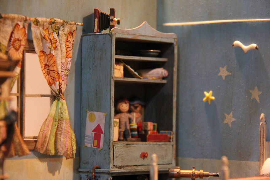 If You Can't Build Your Dream Room In Reality, Then Build It In Miniatures If You Can't Build Your Dream Room In Reality, Then Build It In Miniatures