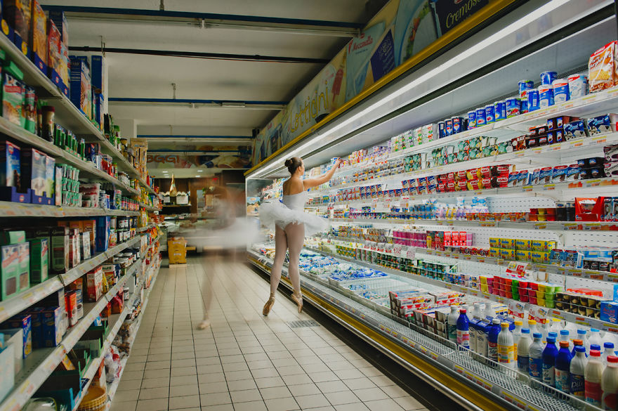 I Photograph A Ballerina's Daily Life To Show That Dancers Can Express Themselves Anywhere