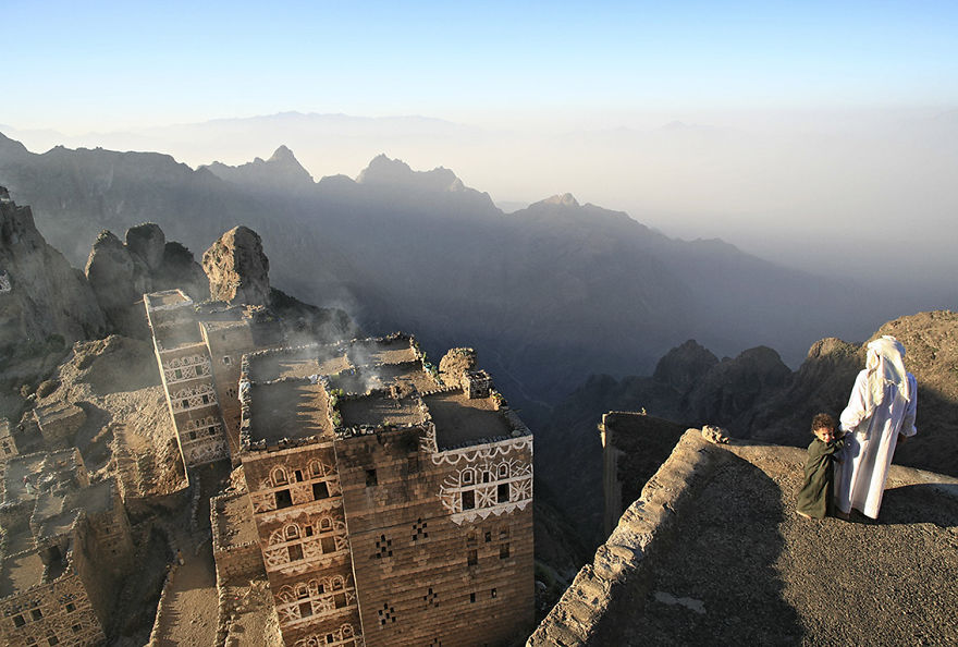 Urbanistan: Urban Does Not Always Mean Modern Urbanistan: Urban Does Not Always Mean Modern