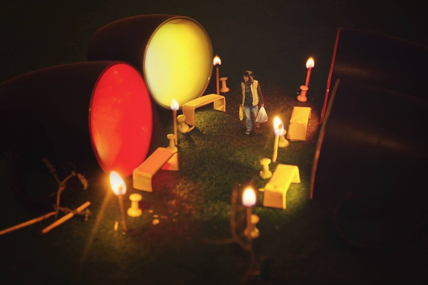 I Shrink Myself To Fit Into A Tiny World I Shrink Myself To Fit Into A Tiny World