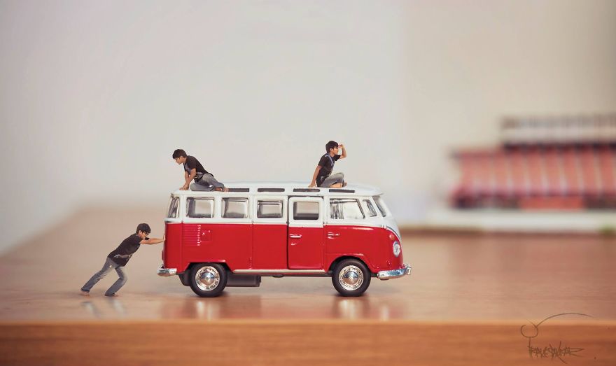 I Shrink Myself To Fit Into A Tiny World I Shrink Myself To Fit Into A Tiny World