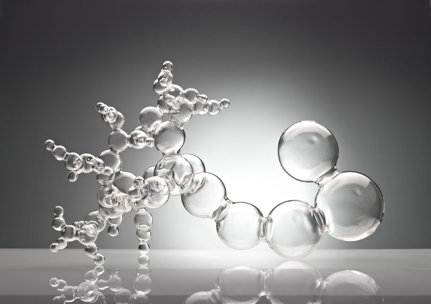 Nature In Glass: I Work With Fire To Create Organic Glass Sculptures Nature In Glass: I Work With Fire To Create Organic Glass Sculptures