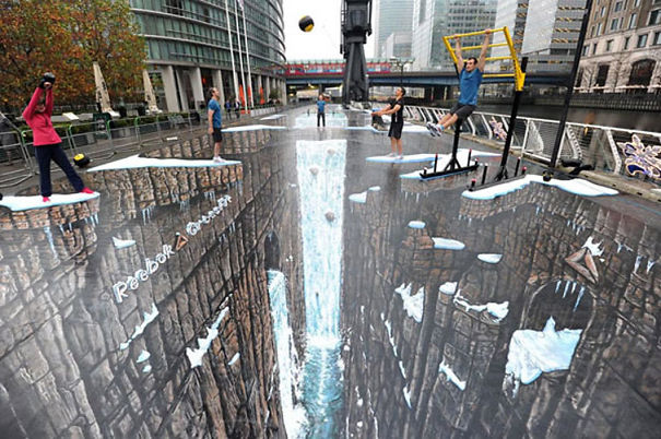 Anamorphic Pavement Art ♥