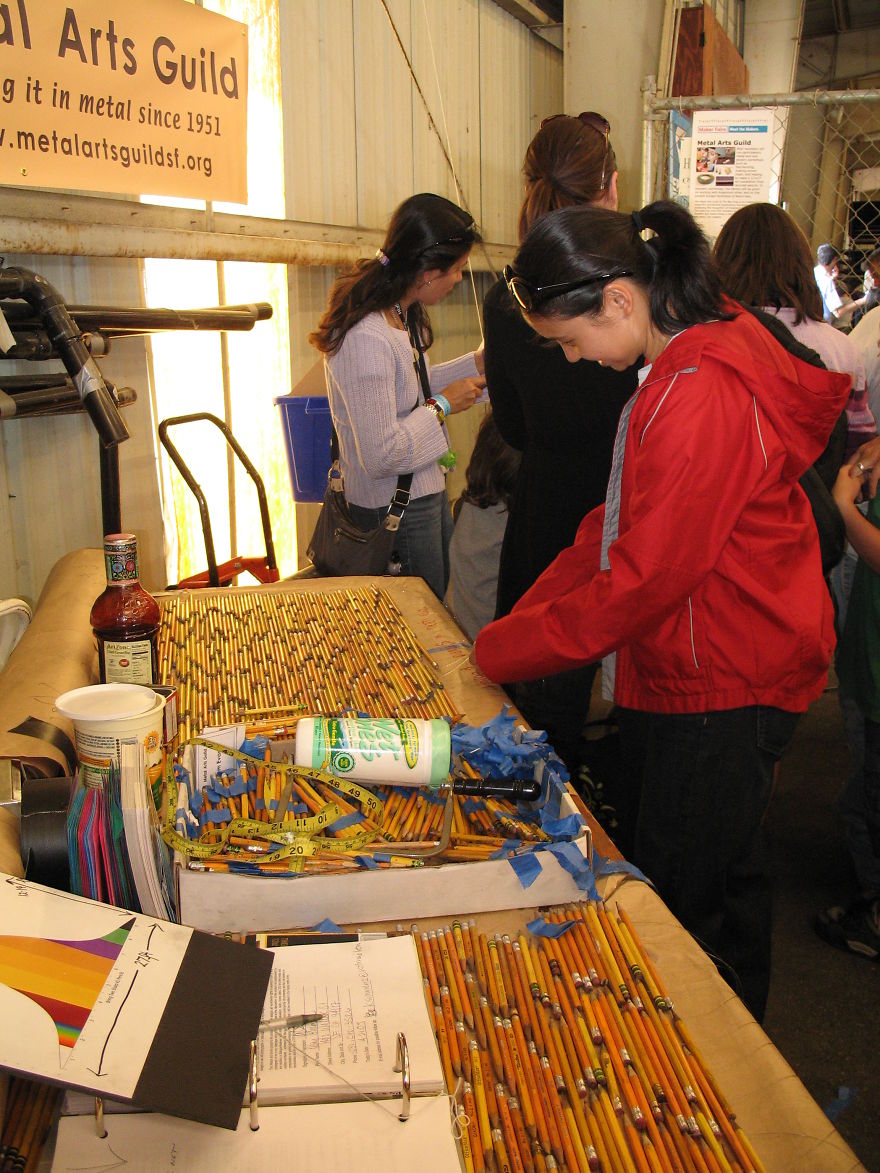 I Received Thousands of Pencils From Around The World And Spent 5 Years Building This Installation