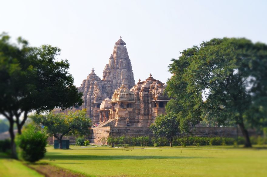 Trip To India - Soul Of The Earth