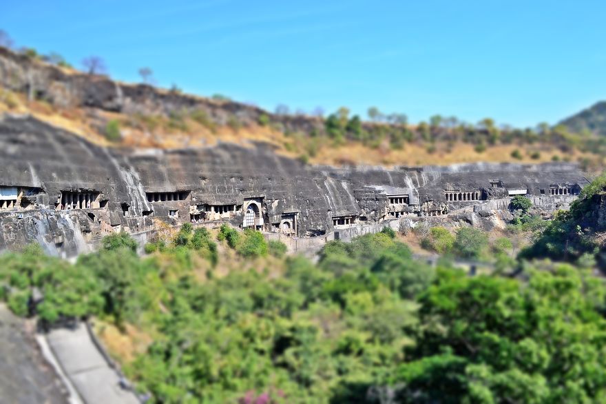 Trip To India - Soul Of The Earth