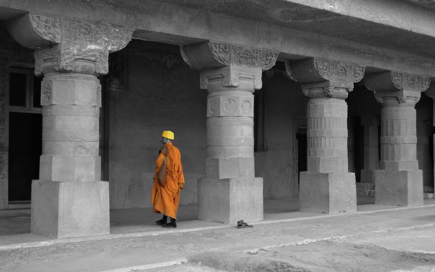 Trip To India - Soul Of The Earth