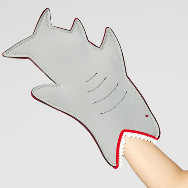 Shark Oven Mit