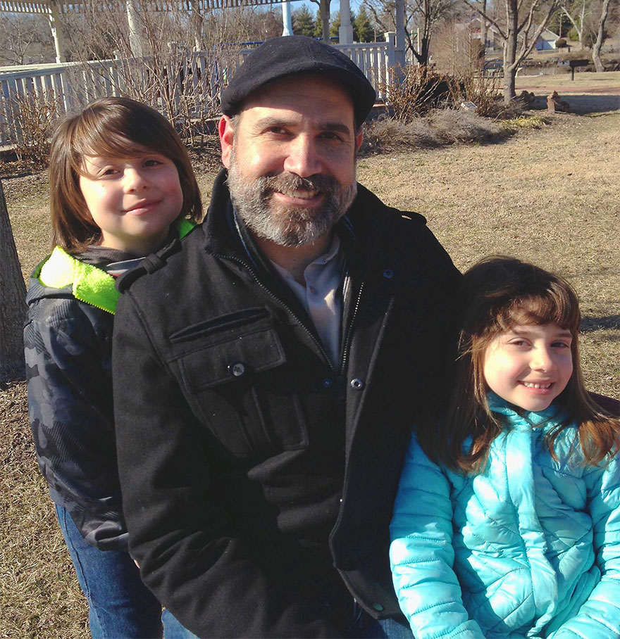 dad-colors-in-kids-drawings-fred-giovannitti-17 dad-colors-in-kids-drawings-fred-giovannitti-17