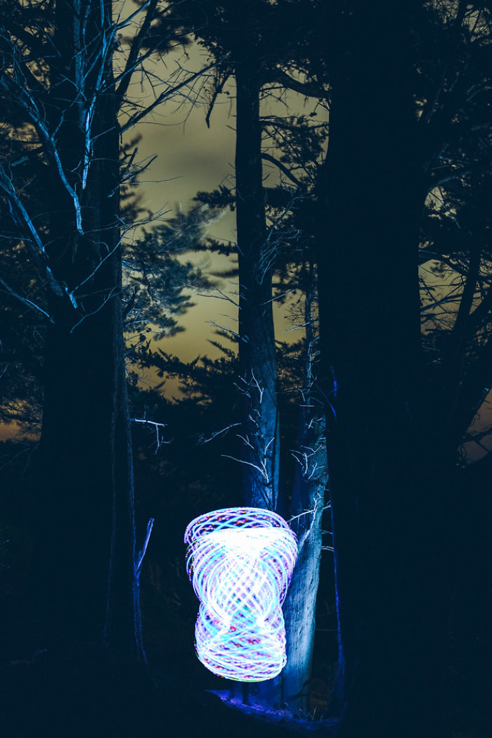 7+ Creative Light Painting Pictures That Will Change The Way You See Hula Hoop 7+ Creative Light Painting Pictures That Will Change The Way You See Hula Hoop