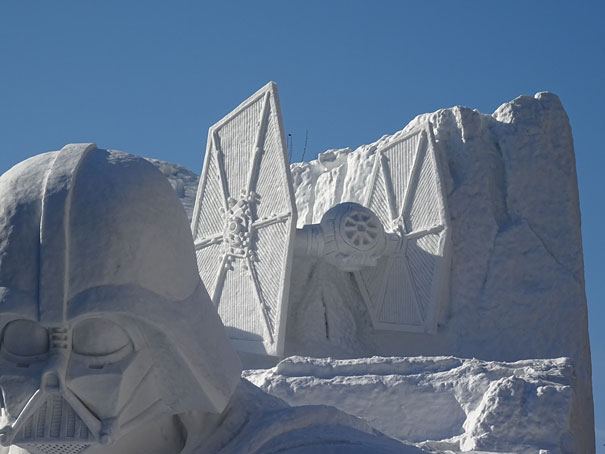 giant-star-wars-snow-sculpture-sapporo-festival-japan-10 giant-star-wars-snow-sculpture-sapporo-festival-japan-10