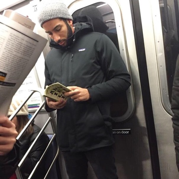 hot-dudes-reading-books-instagram-5