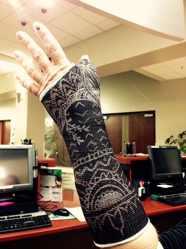 Rihanna's Hand Tattoo