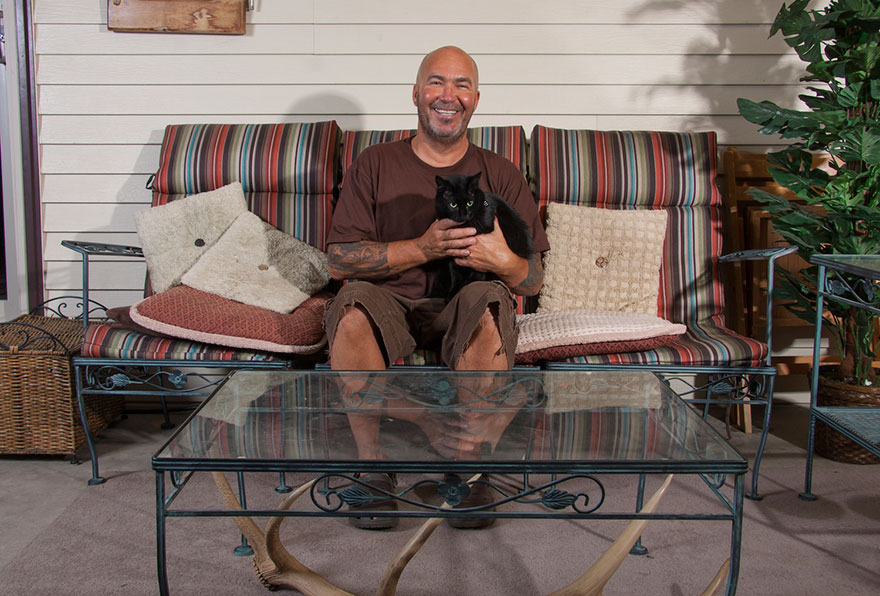 men-and-cats-photography-david-williams-12