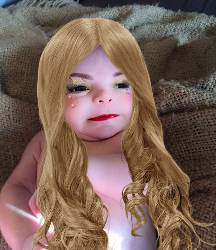 mom-gives-baby-makeup-app-6 mom-gives-baby-makeup-app-6