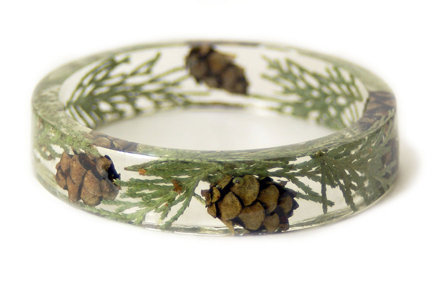 resin-flower-moss-bangles-bracelets-modern-flower-child-sarah-smith-13 resin-flower-moss-bangles-bracelets-modern-flower-child-sarah-smith-13