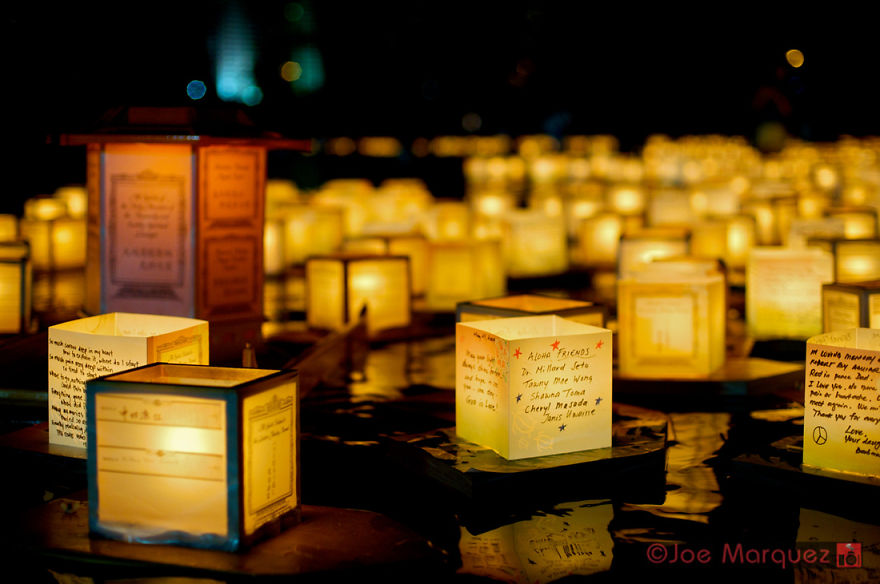 Floating Lanterns Festival In Honolulu, Hawaii (USA)