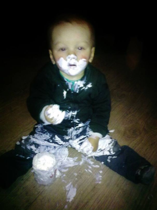 Look Mommy... Now I Look Like Santa :)