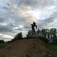 luke_close_52 avatar