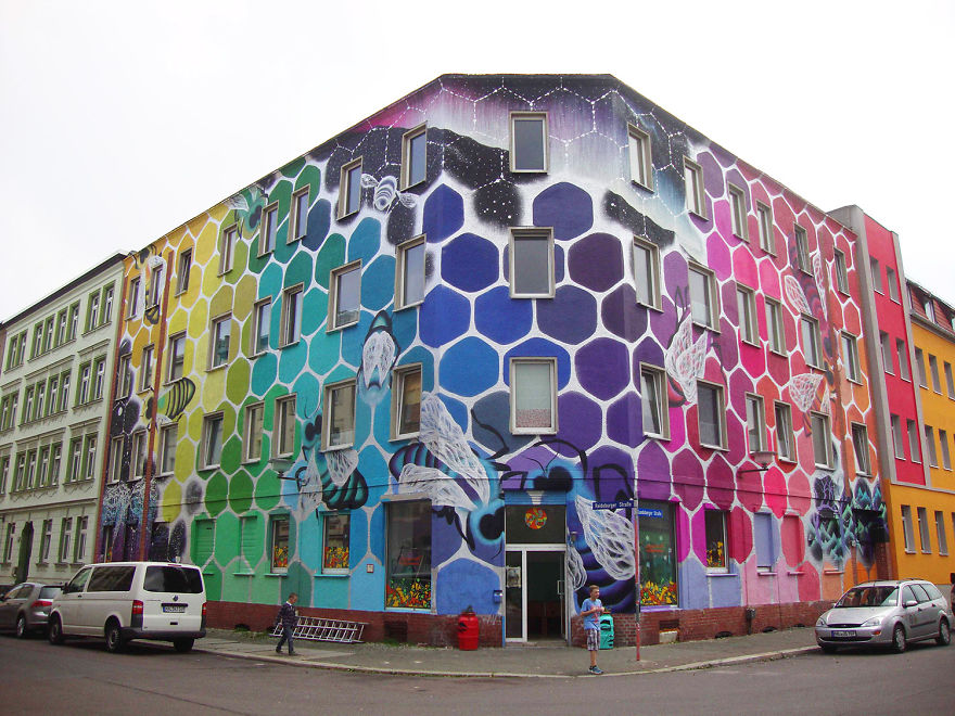 Honeycomb Of Life: I Turned A Dull Building In Germany Into Art