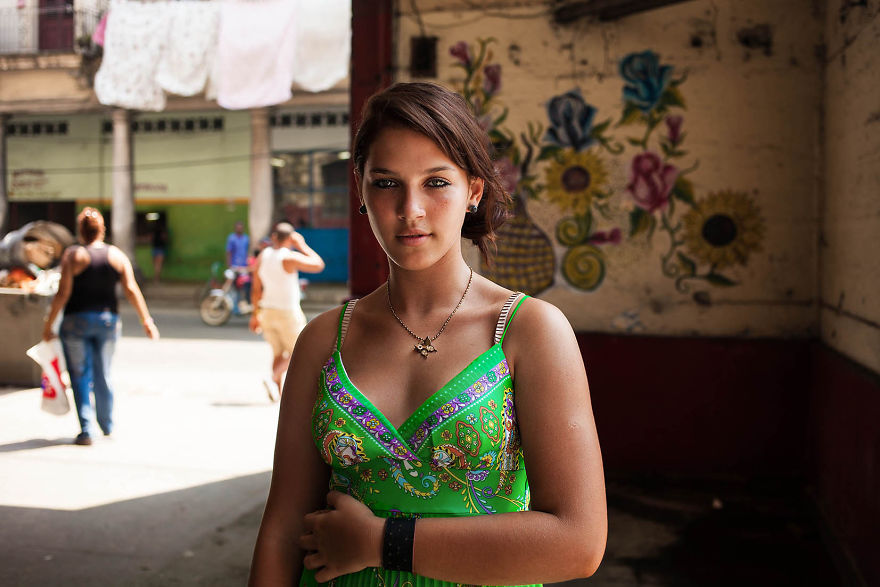 I Photographed Women In 37 Countries. Now You Choose My Next Destinations!