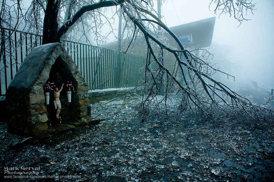 Frozen Apocalyptic Budapest After Ice Fog Frozen Apocalyptic Budapest After Ice Fog