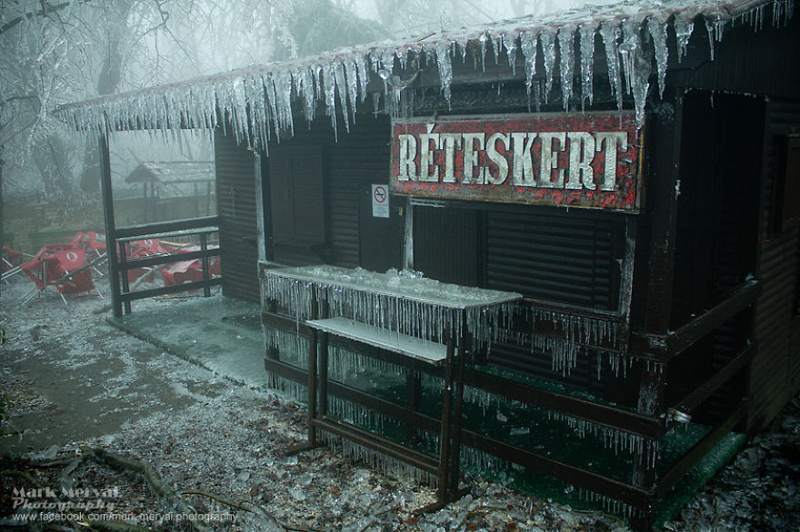 Frozen Apocalyptic Budapest After Ice Fog Frozen Apocalyptic Budapest After Ice Fog