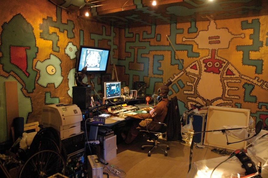 Lothar Mattejat Studio In Hamburg