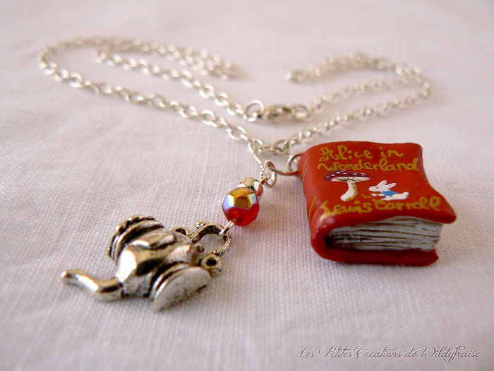 Alice In Wonderland Necklace