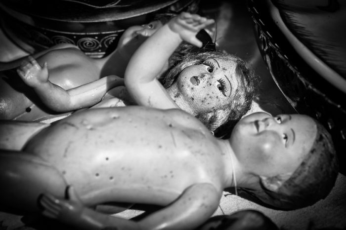 The Souls Of Dolls: Scary Photos Of Abandoned Children Companions